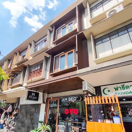 Oyo 685 Am Bed Hostel Bangkok Exterior photo